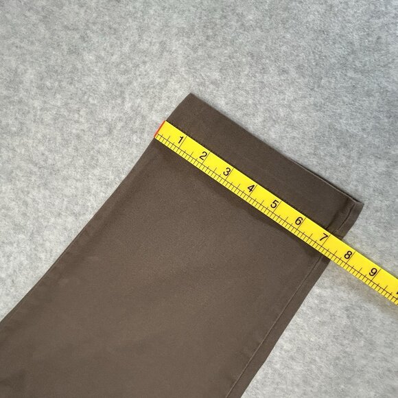 ST JOHNS BAY Womens Sz 10 Capri Pants Brown Stretch Cotton Light Midweight - Picture 5 of 11